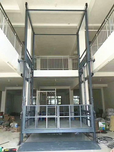  ? 需要升降機生產(chǎn)廠家定制升降平臺時要了解這些參數(shù)！(圖1)